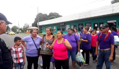 Se oponen a traslado de reclusos