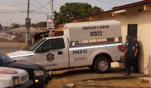 Condenan a 4 por matar a un     conejo pintado