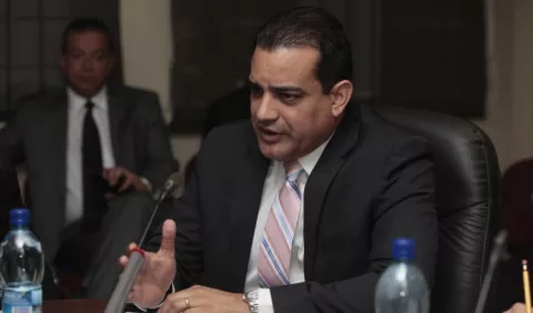 Denunciarán al ministro Carles