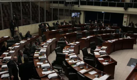La Asamblea Nacional se encuentra  en una carrera contra el reloj