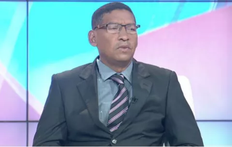 Alcalde de Parita regresa, pero impide entrada de suplente