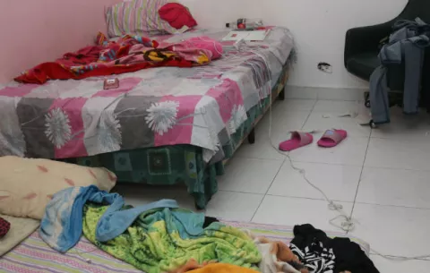 'Metían y sacaban gente; practicaban bailes exóticos' en Bella Vista