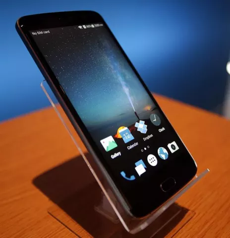 Latinoamericanos tendrán en promedio 3.5 celulares para el 2025