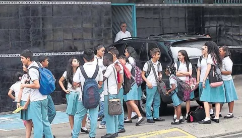 Colegios particulares tomarán otras acciones para pedir respuesta al Meduca 