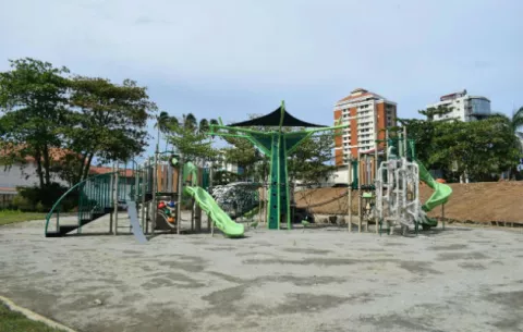 Colonenses esperan por más de tres años por el Paseo Marino