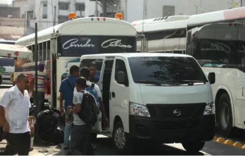 Piratas se aprovechan del bolsillo del panameño en paro de transporte