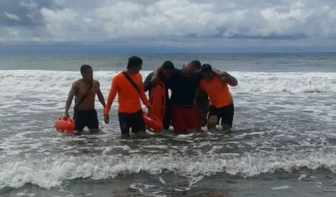 Bañistas desafiaron advertencia