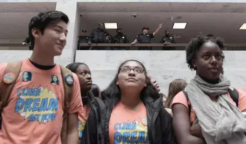 Estudiantes de Oklahoma City están  en huelga por reforma