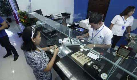 Panameños destinan mayor porcentaje para ahorros de Navidad
