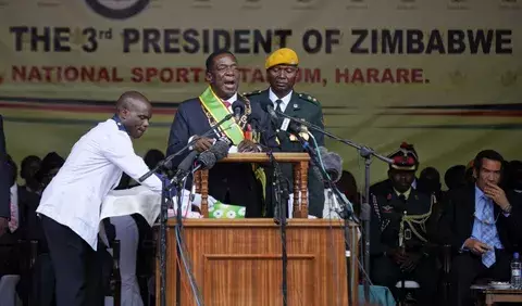 Cautela en Zimbabue por  el nuevo presidente