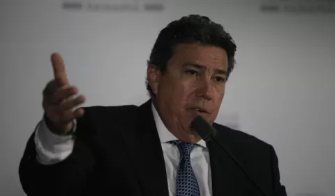 Construcción del cuarto puente, sin fecha definida