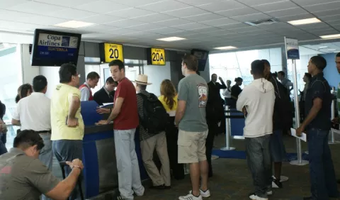 Despidos masivos en Copa Airlines son represalias contra trabajadores