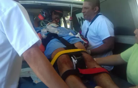 Joven con un tiro en la cabeza será trasladado desde David a la capital