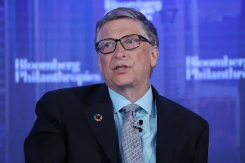 La Academia China de Ingeniería tiene nuevo miembro, Bill Gates