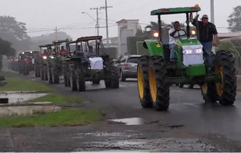 Arroceros en Chiriquí protestan por incumplimiento de MIDA