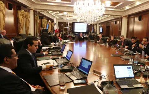 Ejecutivo sanciona presupuesto del Estado para 2018 
