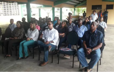 Estudiantes del Inadeh preocupados por seguridad en instalaciones en Colón