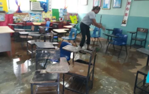 Lluvias afectan planteles en Los Santos y suspenden clases en algunas escuelas
