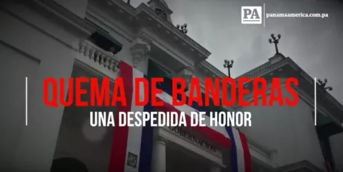 [VIDEO] Quema de banderas, una despedida de honor