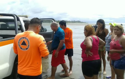 Dos personas estuvieron a punto de morir en playas chiricanas