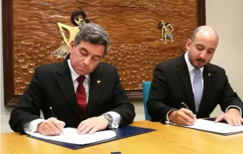 Panamá y Chile firman convenio de cooperación para capacitar al personal
