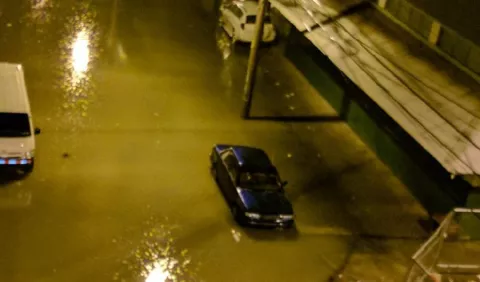 Entregan apartamentos en ciudad inundada  y azotada por el crimen  