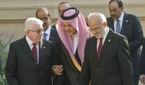 Primer ministro de Irak anuncia  que la guerra llegó al final 