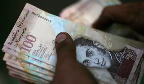 Venezuela vive una tormenta financiera 