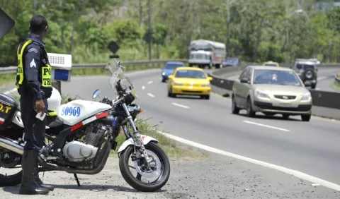 Imputan cargos a agresor de agente policial