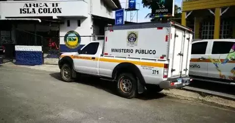 Argentino de 51 años muere ahogado por fuerte oleaje en Isla Colón