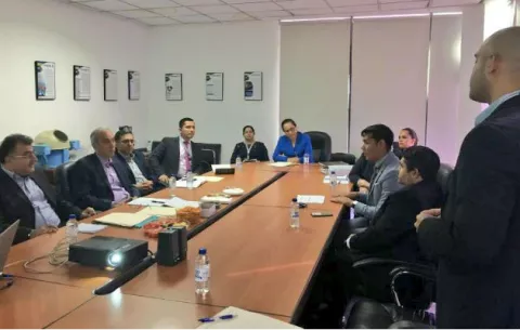 Panamá e Irán firman acuerdo para la formación de marinos