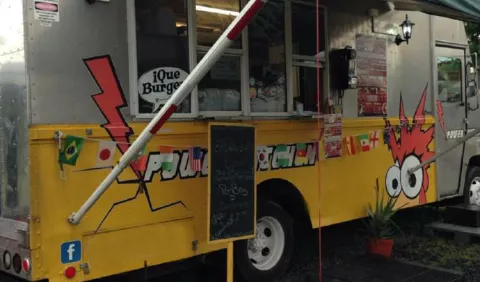 'Food trucks' son vistos como competencia desleal