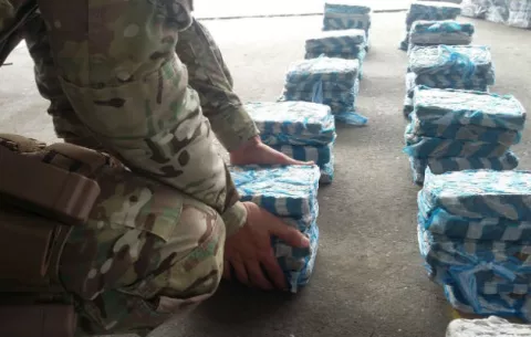 Ordenan detención de tres colombianos detenidos con droga