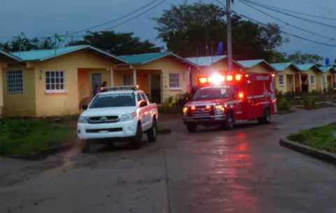 Moradores afectados por inundaciones en Chitré exigen respuestas
