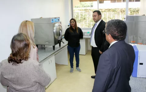 Laboratorio estatal agilizará los análisis a los alimentos importados