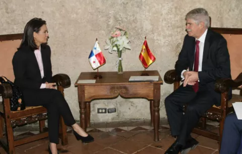 Panamá pide apoyo a Iberoamérica por acusación de paraíso fiscal
