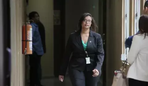Zuleyka Moore y Ana Lucrecia Tovar de Zarak, para la Corte