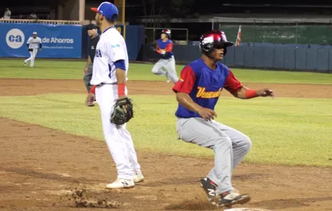 'Organizamos la fiesta para otros', la queja de la afición tras la eliminación de Panamá