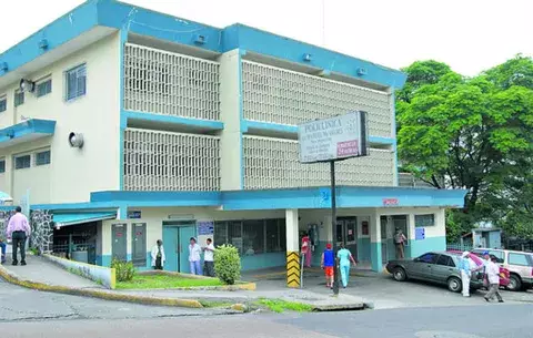 Hombre que robaba a pacientes de la CSS es condenado a 15 años