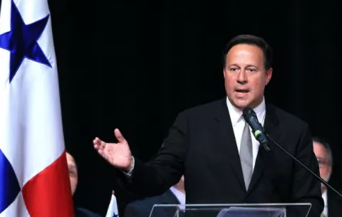 Varela califica de injusta inclusión de Panamá en lista de paraísos fiscales