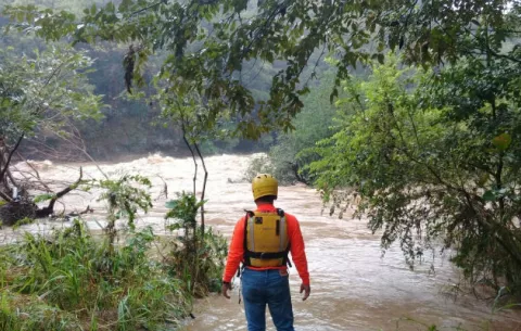 Alerta en Santa Fe de Veraguas ante crecidas del río Santamaría 