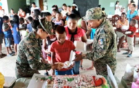 Desfile "Mágica Navidad en la selva" en Darién recibe apoyo del Senafront  