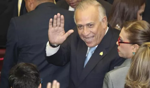 Parlamento hondureño inicia con serias divisiones