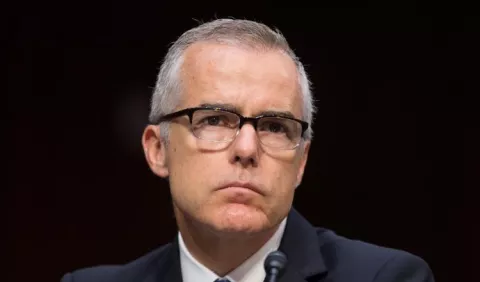 El 'número dos' del FBI deja el cargo en marzo 