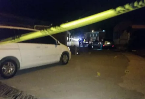 Le meten ocho tiros a un joven en la barriada La Resurrección, en Colón