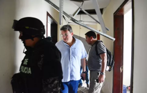 Ecuador recibe ayuda de Colombia y EE.UU.para investigar atentado 