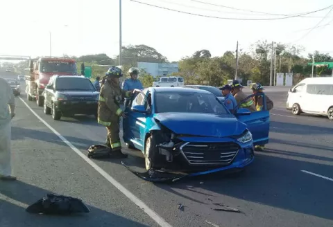 Una persona herida en accidente de tránsito en El Ejido de Los Santos
