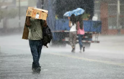 Más de 400 personas albergadas por frente frío en Costa Rica