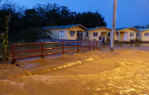 Nuevamente se inunda la barriada Nuevo Vigía en Chitré