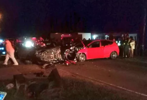 Colisión entre dos vehículos deja cinco heridos en David